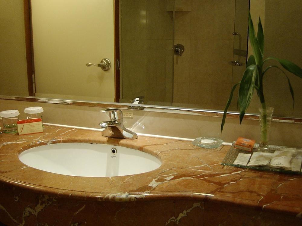 גואנגג'ואו Guangdong Pearl Garden Hotel מראה חיצוני תמונה